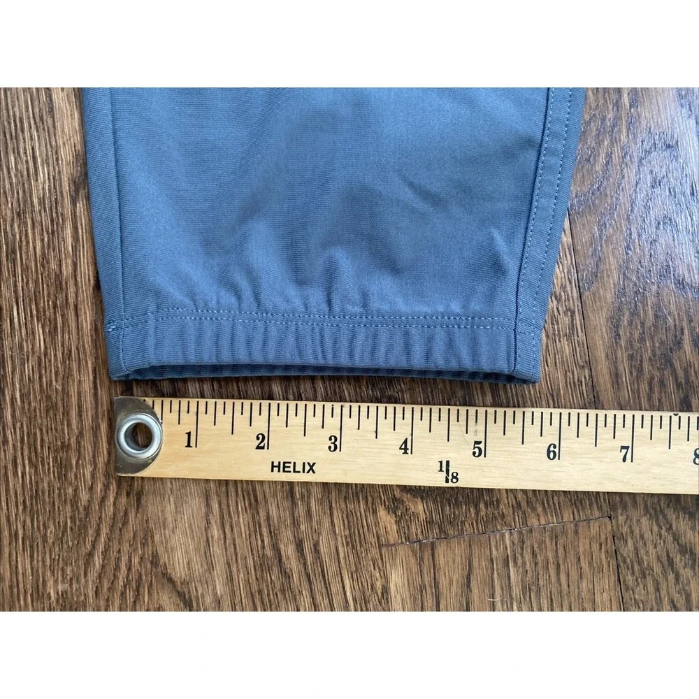 Vuori Pants Mens Meta Cargo Comfort Stretch V451 Grey 34x29 Ankle Work Capsule